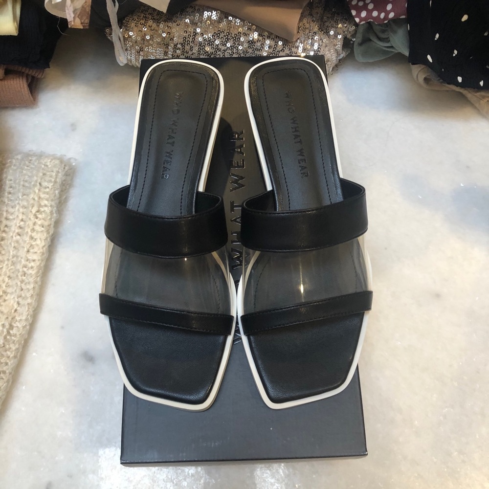 WHOWHATWEAR sandals